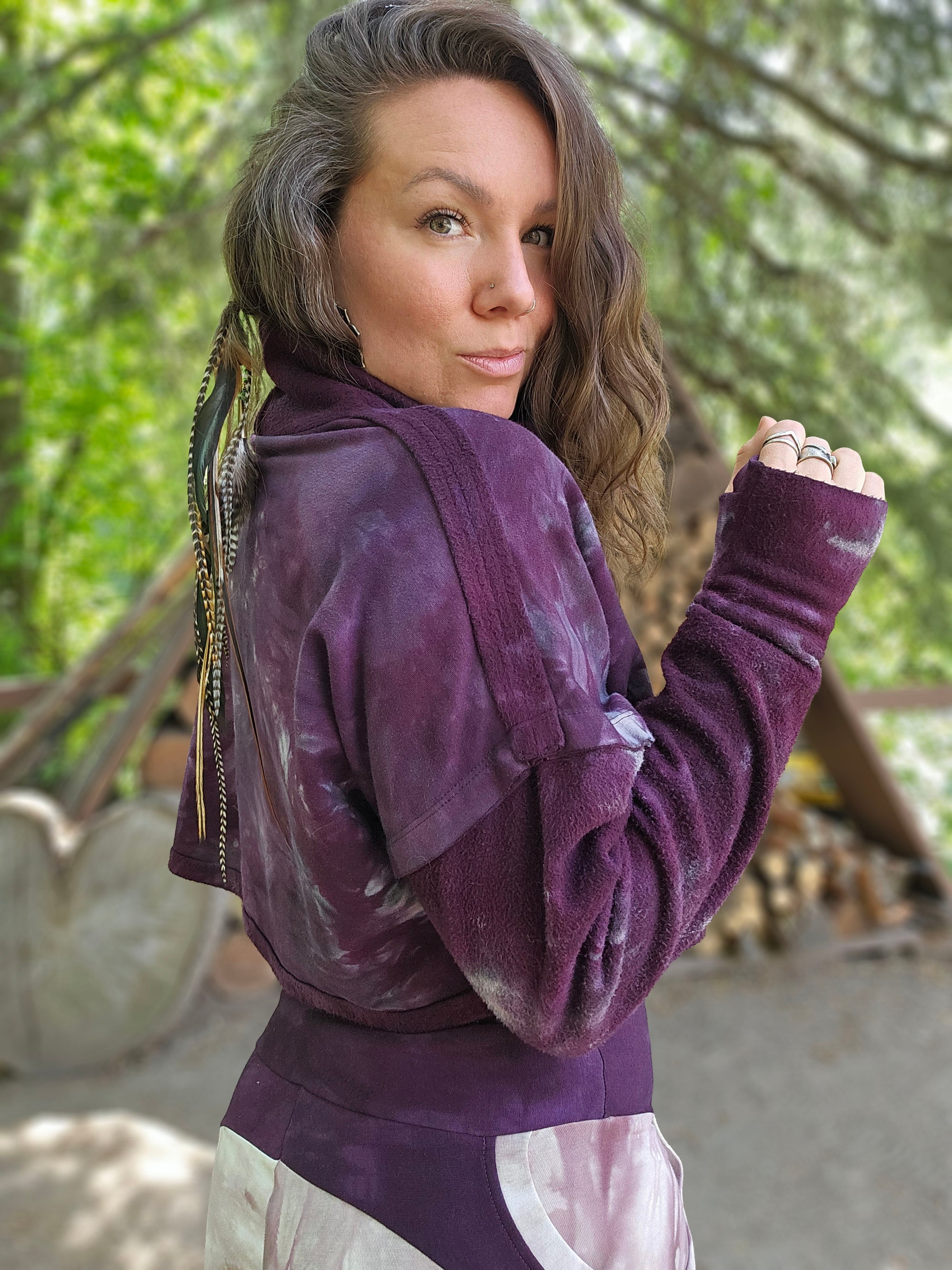 Alocasia Cropped Sweater - Dark Amethyst