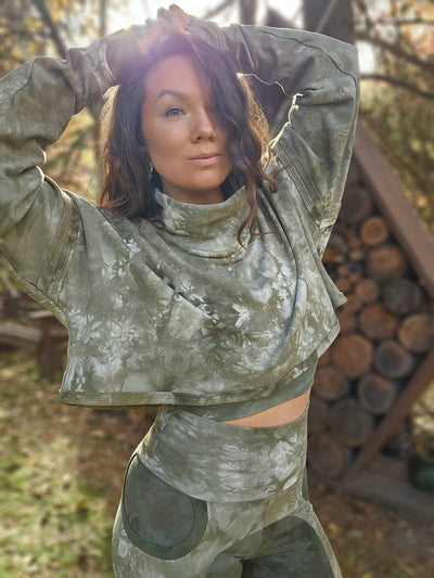 Alocasia Cropped Long Sleeve - Fern