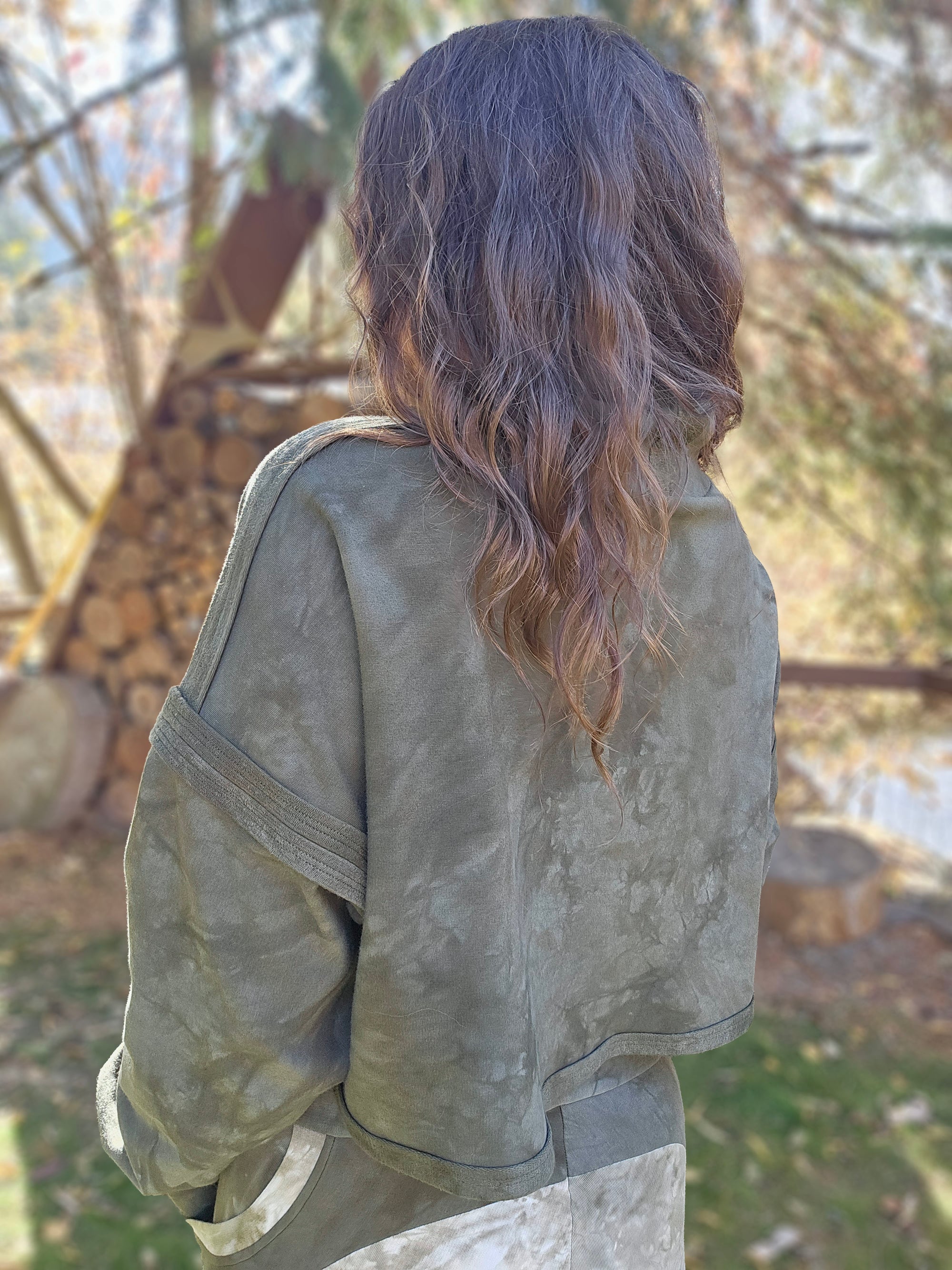 Alocasia Cropped Long Sleeve - Forest OOAK