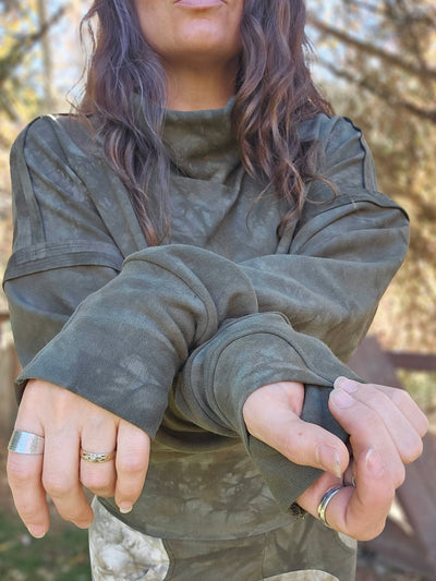 Alocasia Cropped Long Sleeve - Forest OOAK